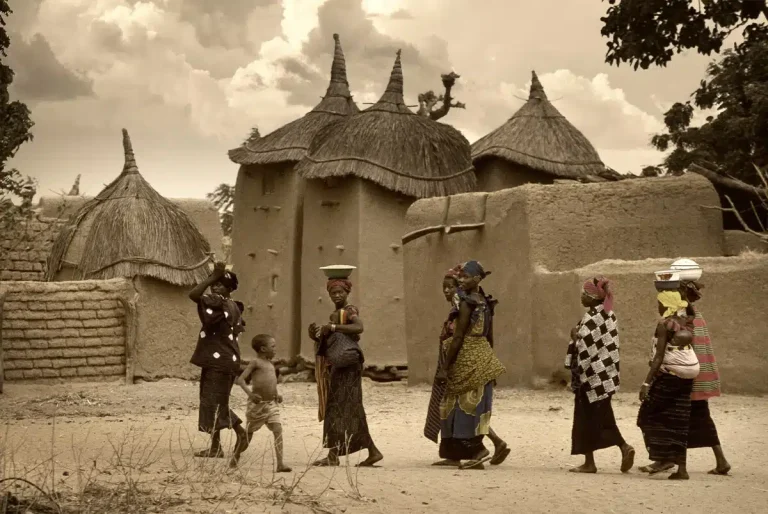 le pays dogon blog maison laadani village dogon shutterstock 527157604